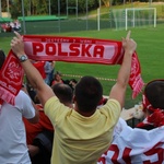 Bielscy kibice dopingujący polską reprezentację podczas pierwszego meczu Euro 2012