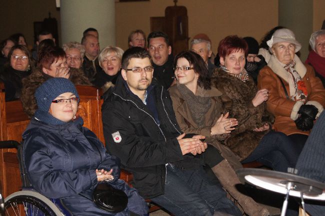 Rodziny "kolędują Małemu"