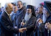Peres: Pokój jest wołaniem z nieba