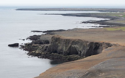 Islandia: Zawaliła się jaskinia lodowa - jedna osoba zginęła, dwie zaginęły