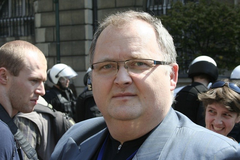 Komendant Adam Młot