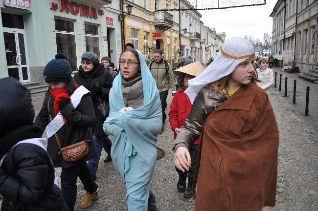 Kolędnicy misyjni w Płocku