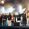 – Vox Cordi znaczy „głos serca”. Nie chcemy, aby nasz śpiew był jakimś popisem wokalnym. To modlitwa, która jest właśnie głosem płynącym z serca – wyjaśnia ks. Antoni Trzyna. Na zdjęciu: koncert podczas festynu we wrześniu 2012 r. 