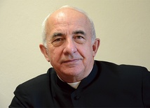  – Nawet najmądrzejsze sympozjum nie pomoże tyle, ile indywidualne spotkanie z katechetą  – mówi ks. Ryszard Lis
