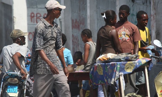 Haiti wciąż potrzebuje pomocy 