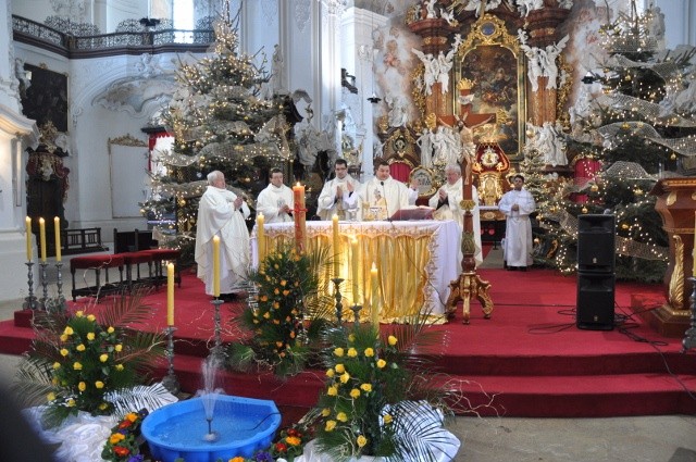 Spotkanie opłatkowe Rodziny Radia Maryja w Krzeszowie