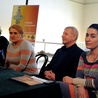 O wystawie na konferencji prasowej opowiadali (od lewej): Elżbieta Skupicha, Małgorzata Cieślak-Kopyt, Adam Zieleziński i Ilona Pulnar-Ferdjani