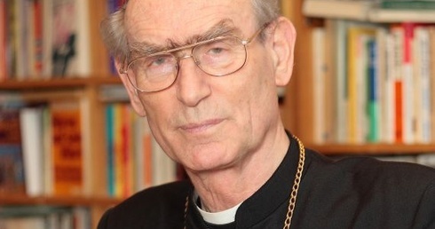 Abp Nossol: Nie upolityczniać teologii