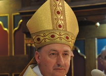 Bp Andrzej Jeż