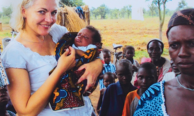  – Pieniądze ze sprzedaży masła trafiają do prowadzonej przez Kościół katolicki organizacji WISDAP w północnej Ghanie, która wspiera kobiety przez wdrażanie ich do produkcji shea butter – wyjaśnia Katarzyna Wołk