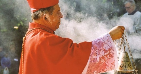 Kard. Józef Glemp na zdjęciach