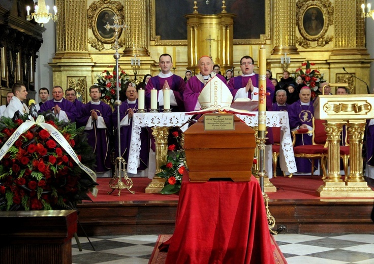 Pożegnanie Prymasa w bazylice