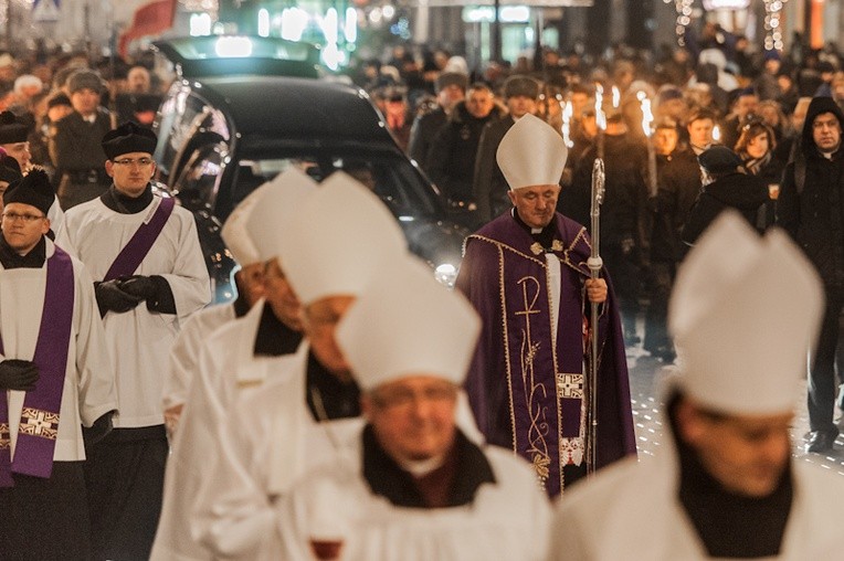 Ostatnia droga Księdza Prymasa