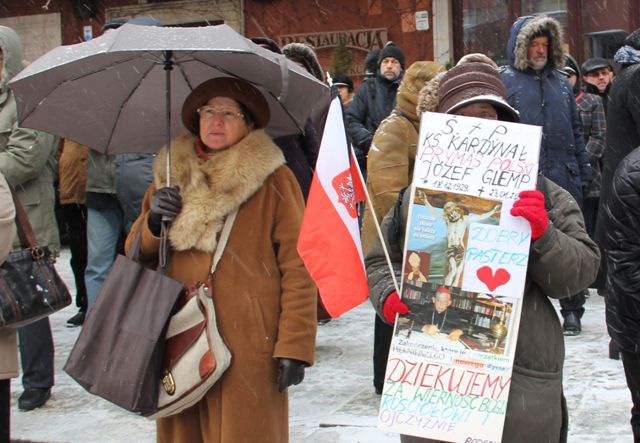 Stolica żegna Prymasa