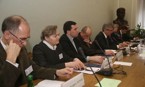Konferencja SRŚN w Senacie