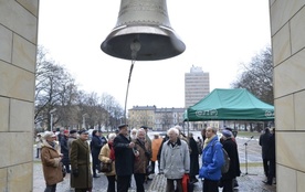 Zabrzmiał Dzwon Pokoju