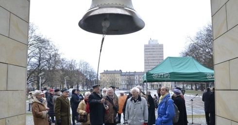 Zabrzmiał Dzwon Pokoju