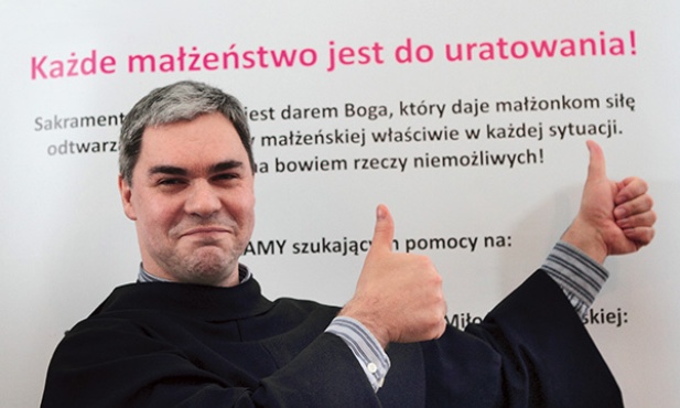 O. Donat Wypchło OFMConv, opiekun wspólnoty „Sychar” w Rychwałdzie  koło Żywca