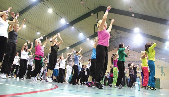 Zumba na szczytny cel