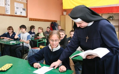 Katolickie szkoły na zakręcie