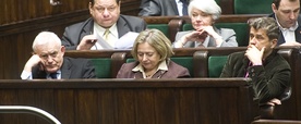 Sejm nie odwołał Nowickiej