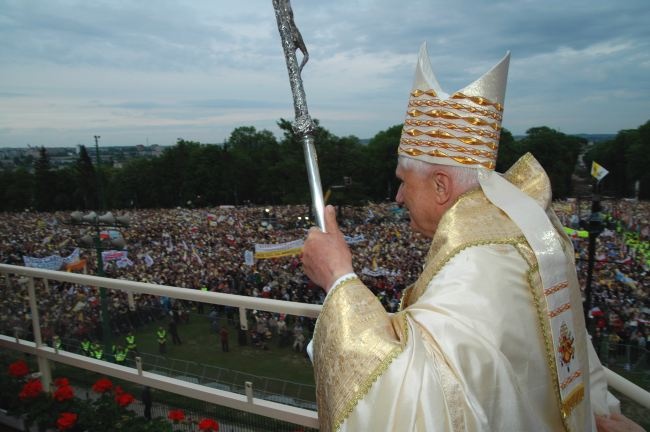 Benedykt XVI na Jasnej Górze w czasie pielgrzymki w 2006 roku