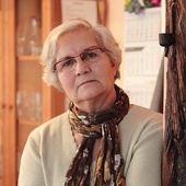 Dziś pani Lidia swój numer obozowy pokazuje jako świadectwo.