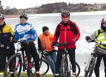 Od końca listopada ub.r. w Rawie Mazowieckiej kilku cyklistów organizuje Zimowe Niedziele Rowerowe