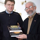 Grzegorz Górny (po lewej) z Barrie Schwartzem, badaczem Calunu Turyńskiego