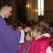 Środa Popielcowa ma bardzo ważne znaczenie w roku liturgicznym