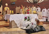  Biskup Piotr Libera przewodniczył Mszy św. w bielskim kościele św. Pawła 