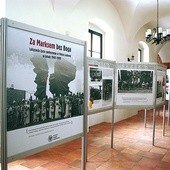  Ekspozycja przedstawia laicyzację różnych dziedzin życia w PRL