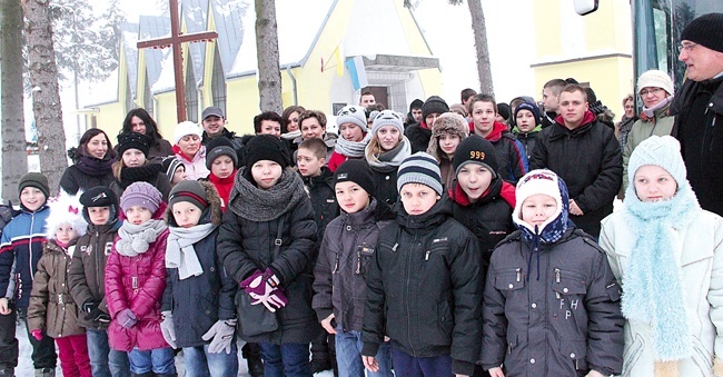  Wyjazd uczniów z Ziempniowa dofinansowała także Caritas Diecezji Tarnowskiej 