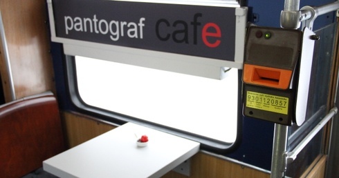 "Pantograf Cafe"