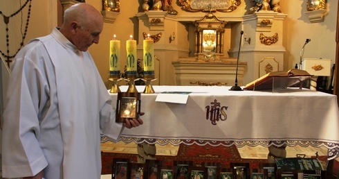 Z Kończyc Małych w wielki świat