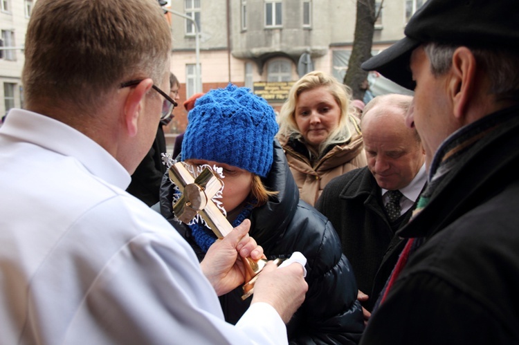 Pierwsze nabożeństwo przy relikwiach św. Jacka