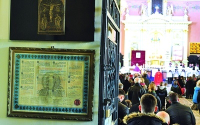  Mława była jednym z czterech miejsc w Polsce, skąd nabożeństwo Gorzkich Żali rozszerzyło się na cały kraj