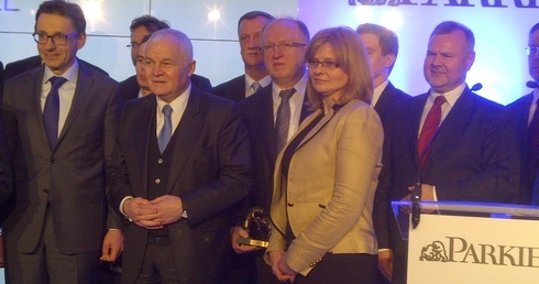 Miedź najlepsza na parkiecie