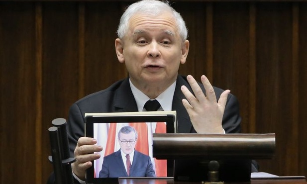 Kaczyński: Ten rząd musi odejść