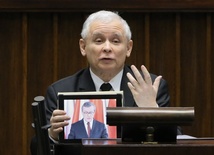 Kaczyński: Ten rząd musi odejść