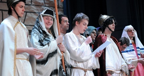 Sąd nad Jezusem – misterium w Przysusze