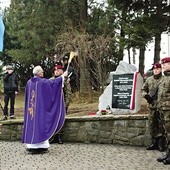 W Bystrej Krakowskiej odsłonięta została tablica pamięci bohaterskiego kapłana i żołnierza