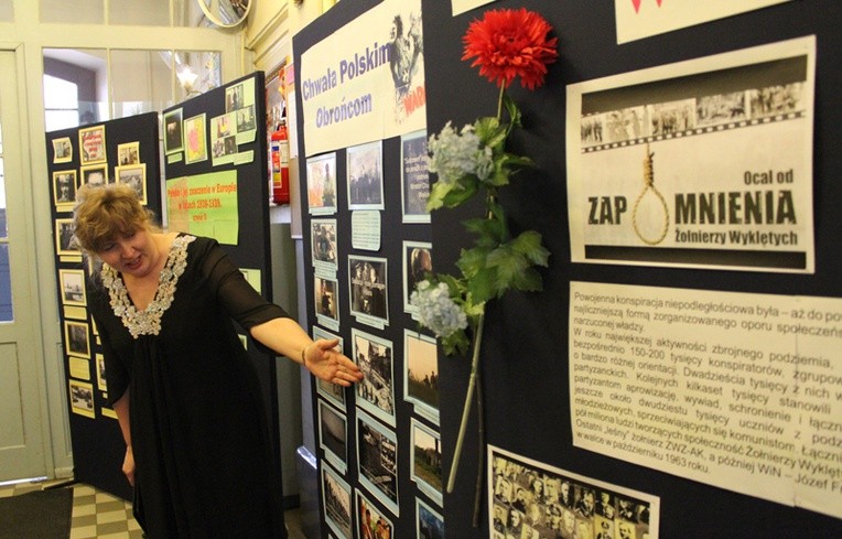 Projekt "Dumni z historii Polski"