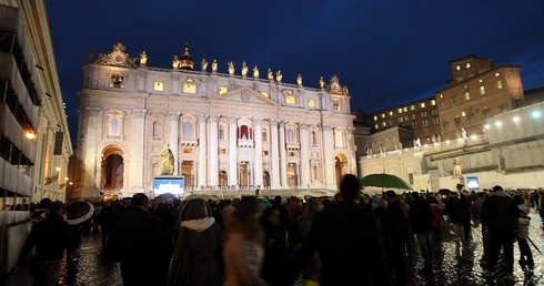 Konklawe - po pierwszym głosowaniu