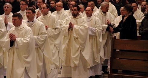 Abp Skworc: Spełniamy prośbę Franciszka