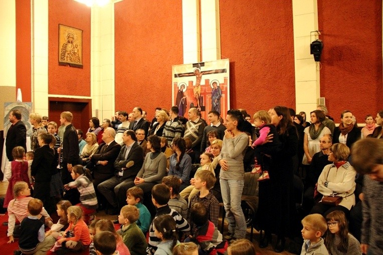 Modlitwa wspólnot neokatechumenalnych