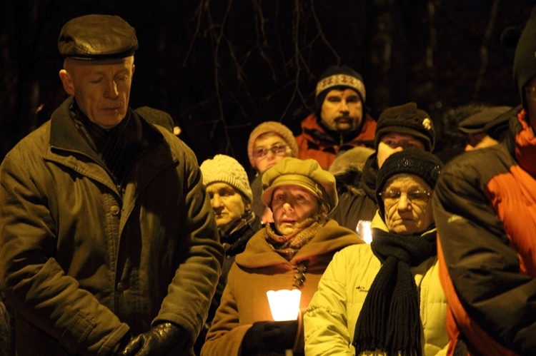 Droga Krzyżowa na os. Tysiąclecia