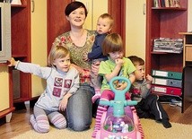 Na zdjęciu powyżej: Katarzyna uważa, że rodziny mieszkające w Olsztynie powinny się czynnie włączać w różne akcje, by władze miasta w końcu zaczęły liczyć się z ich potrzebami