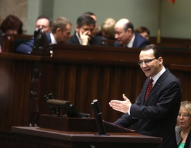 Expose Sikorskiego nt. polityki zagranicznej