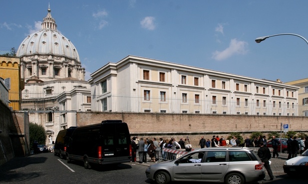 Benedykt XVI odwiedził Franciszka